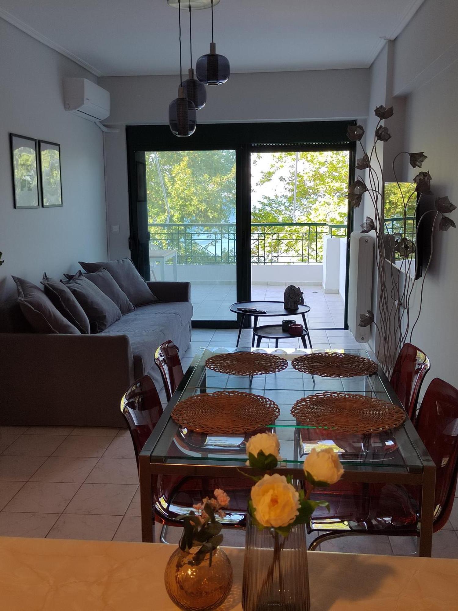 The Cozy Seaside Apartment Nafpaktos Exterior foto